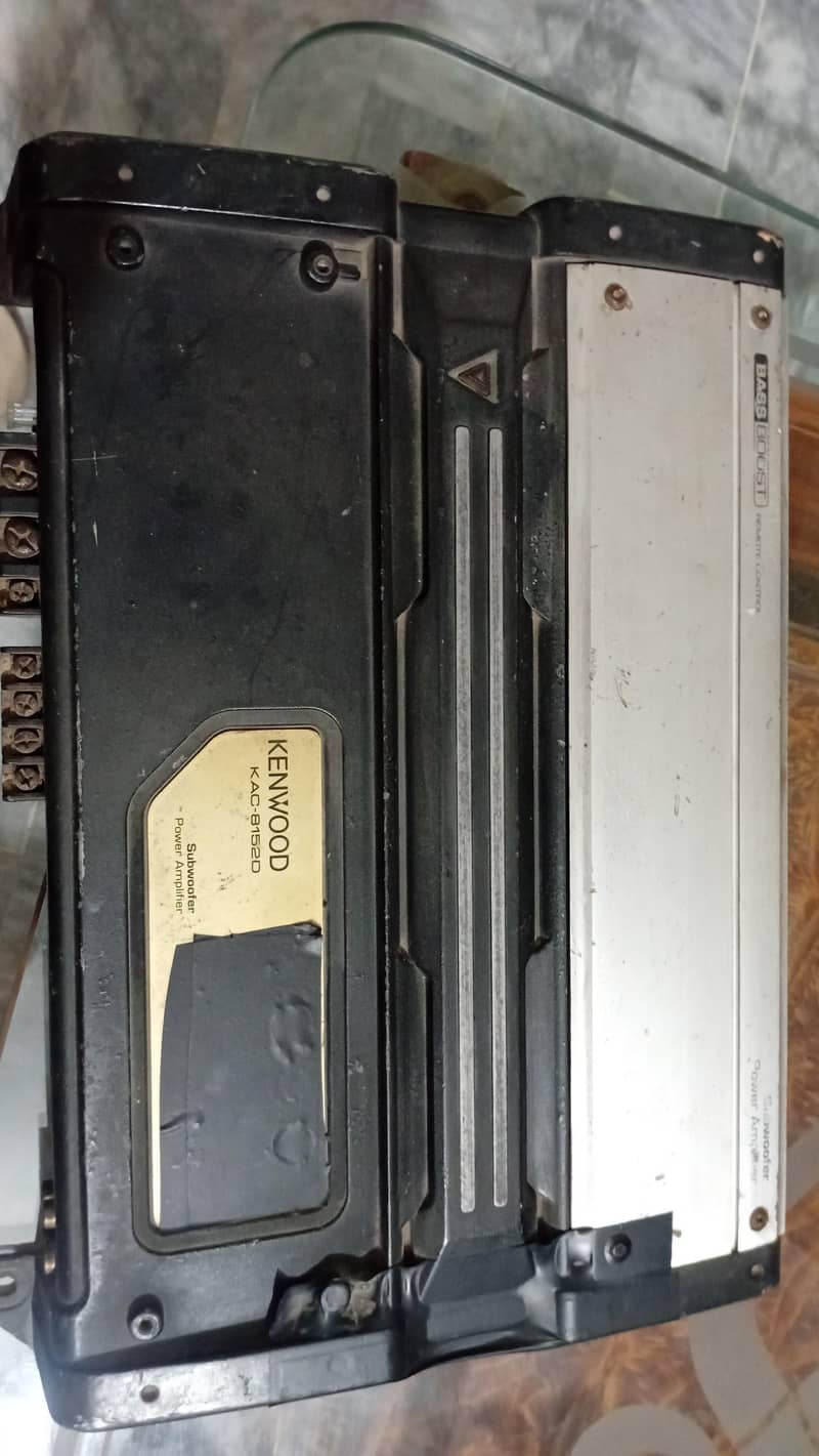 Amp woofer 1