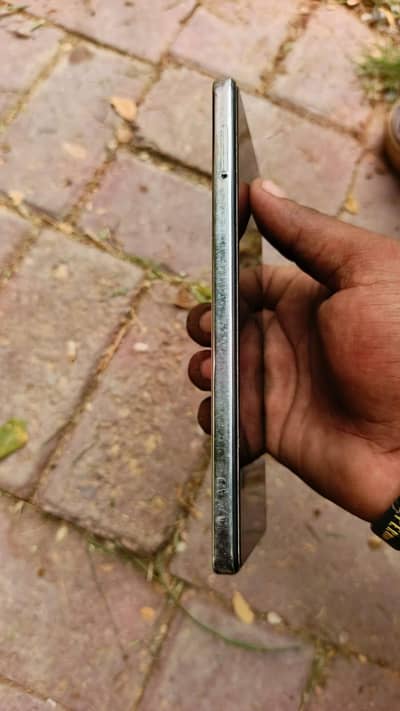 Tecno CAMON 30