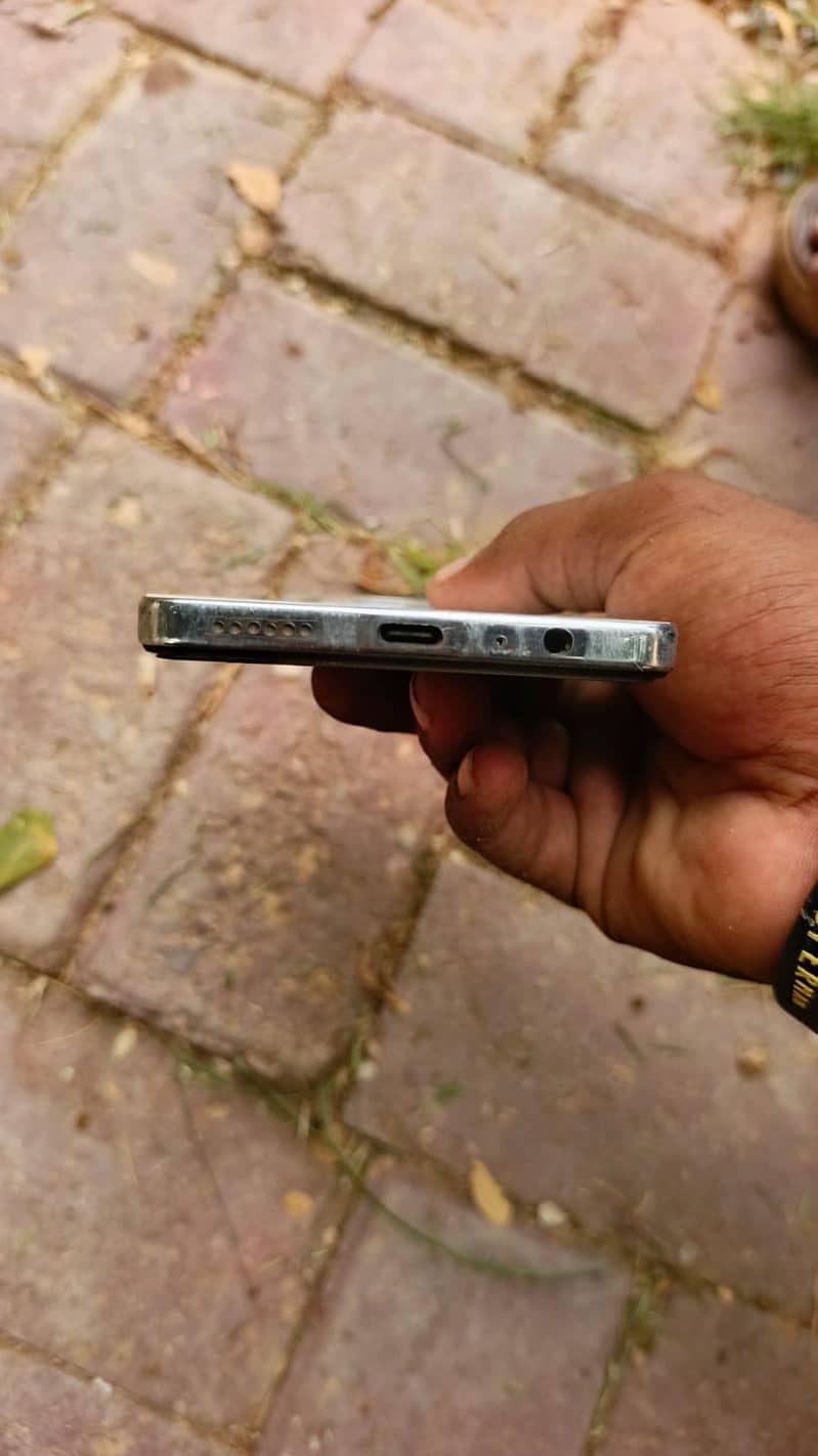 Tecno CAMON 30 3