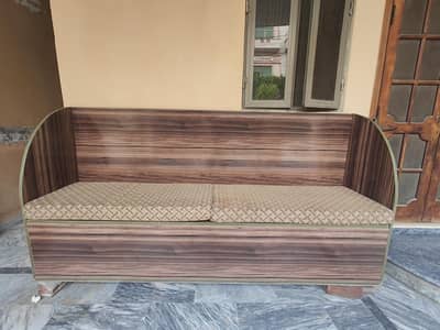 VIP Sofa with extra compartment