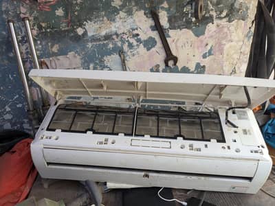 Changhong Ruba 1 ton ac
