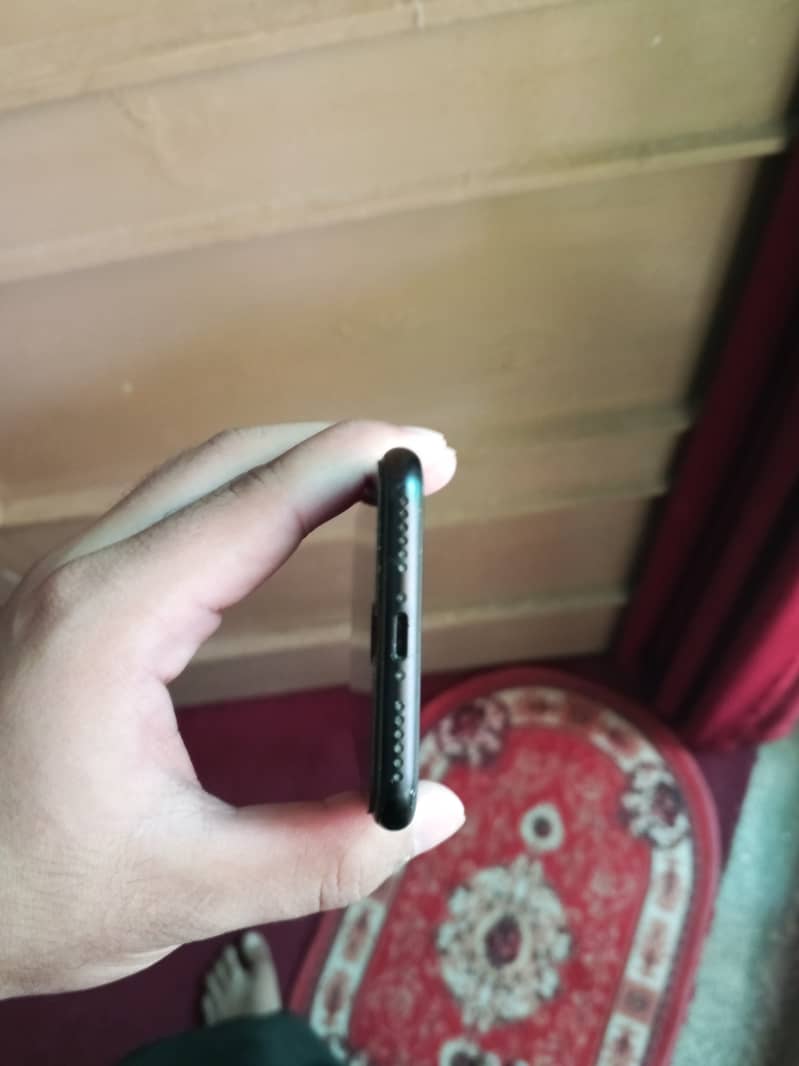 Apple iPhone SE 5