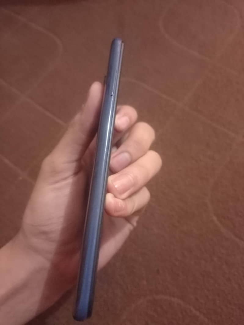 Redmi Note 9 3