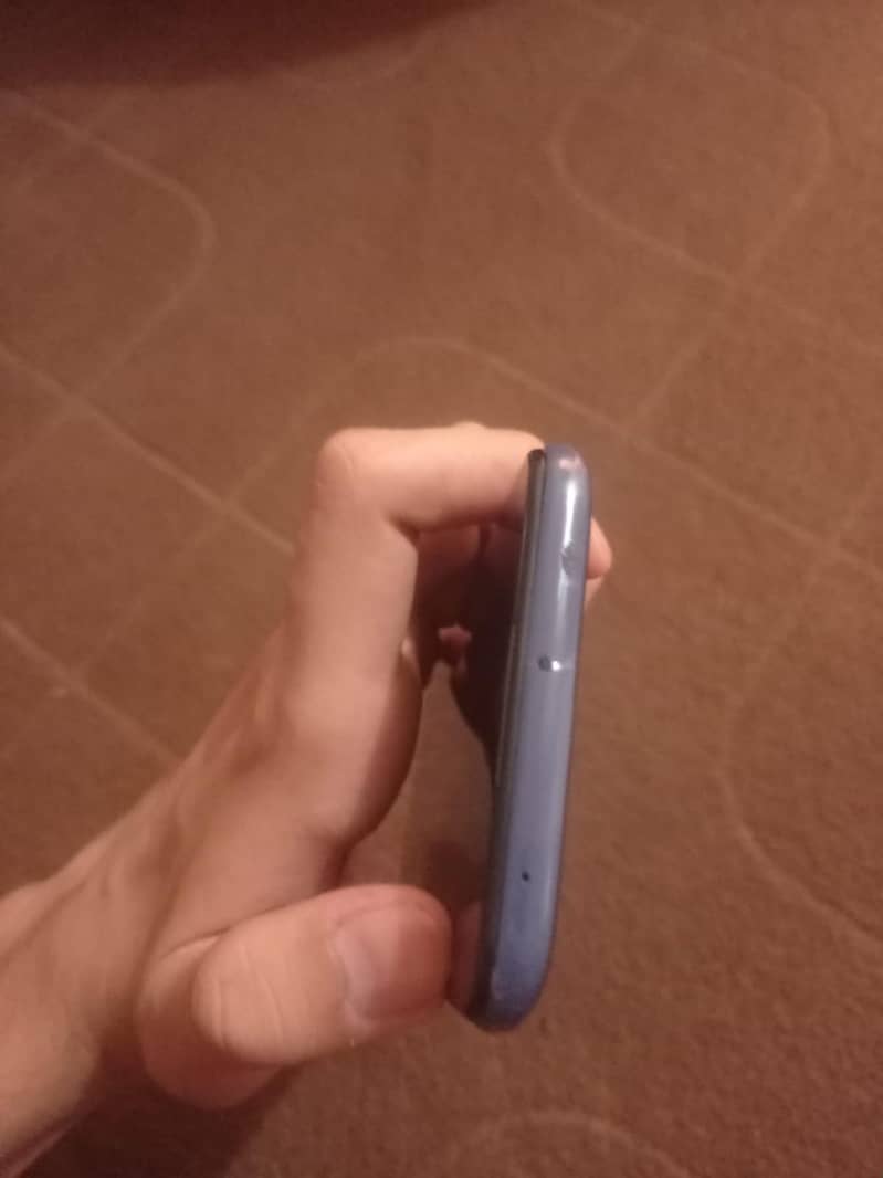 Redmi Note 9 4