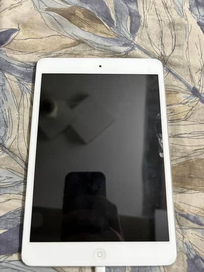 Apple iPad Mini MD531LL/A