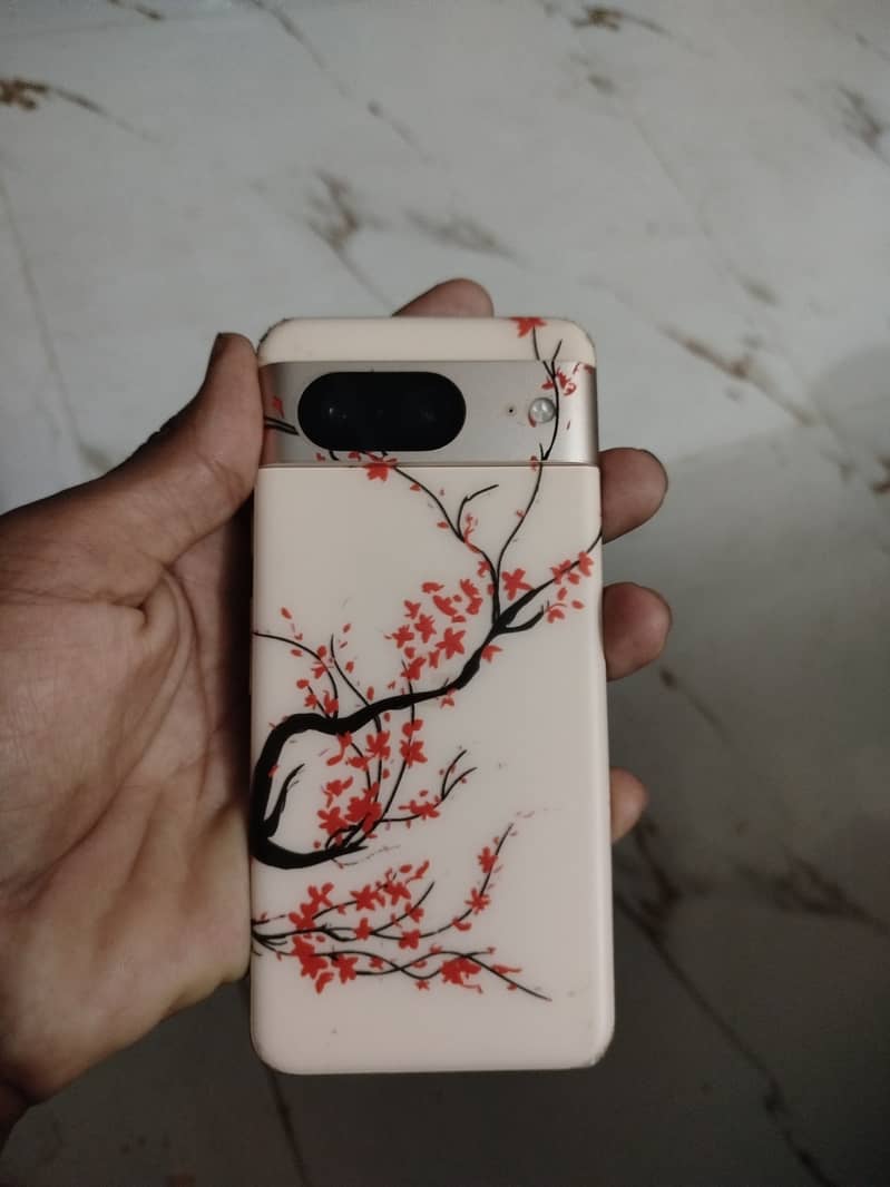 Google Pixel 8 1