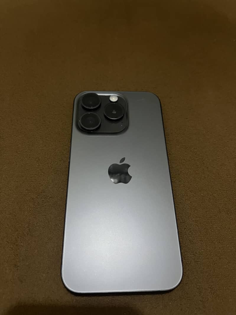 IPhone 15 Pro 8