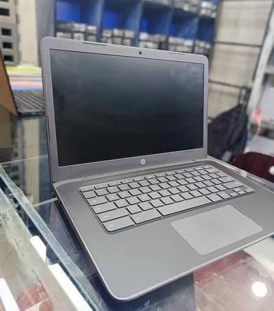 HP 14 G5 Chromebook 14 Inch Screen