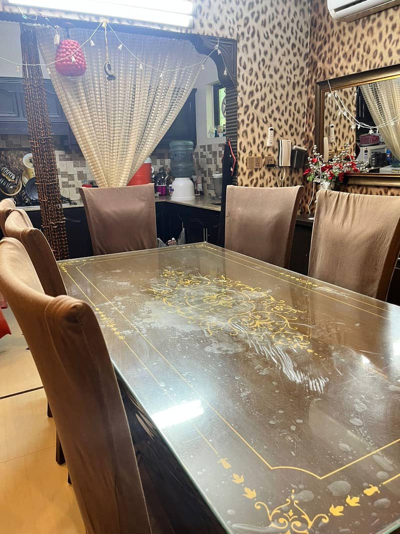 8 Seater Dining table 0