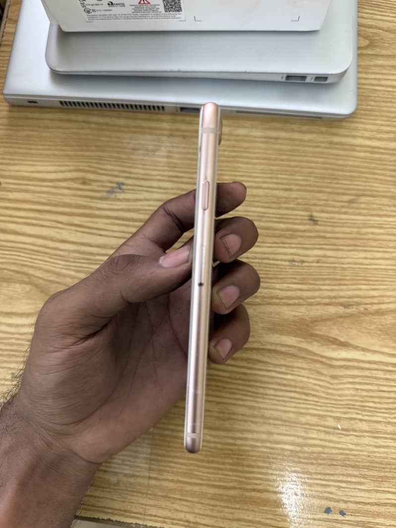 Apple iPhone 8 pta approved condition 10/10 3