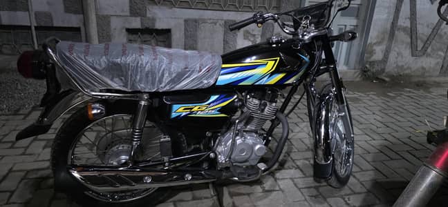 Honda CG 125 Lush condition 26 model all documents biomatric available