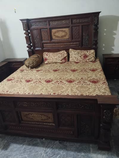 chinyoti bed without mattress