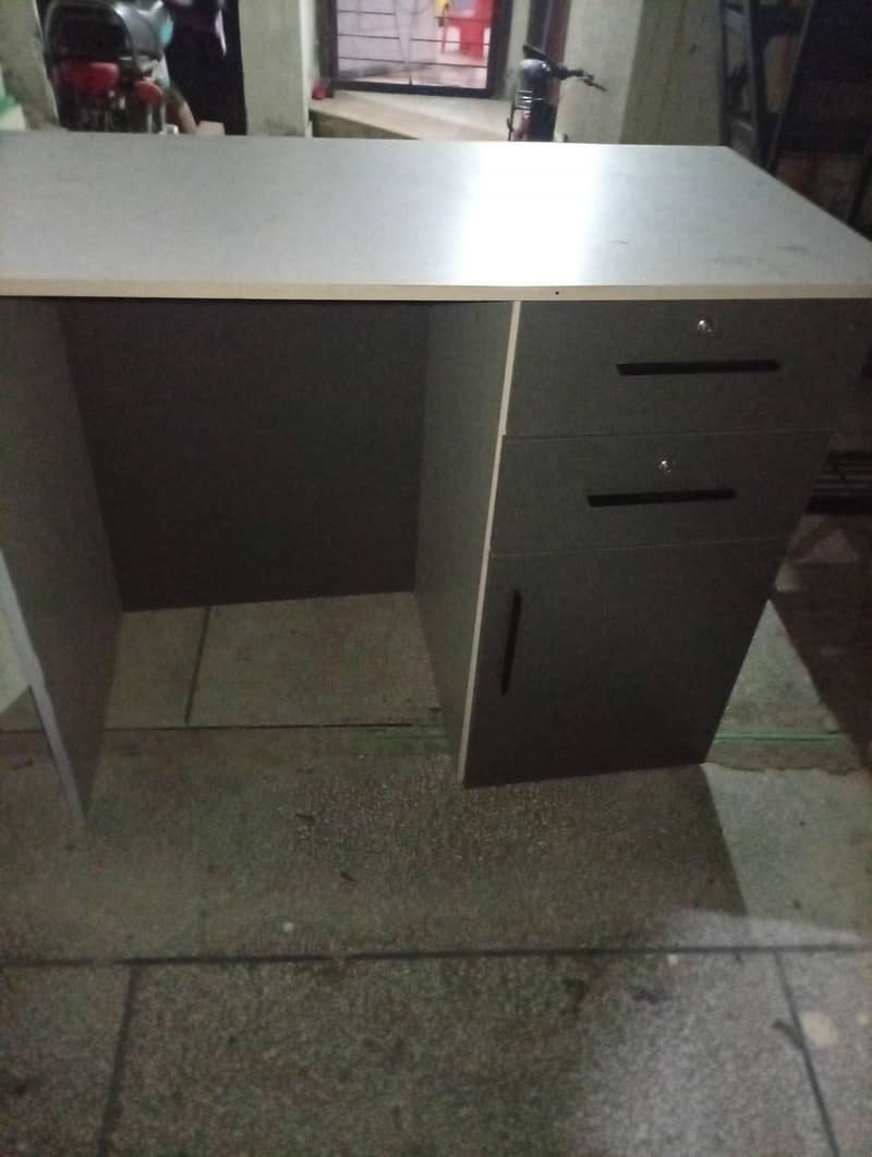 Multi-purpose Wooden Study Table & Computer Desk with Locks 1