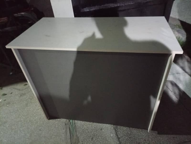 Multi-purpose Wooden Study Table & Computer Desk with Locks 2