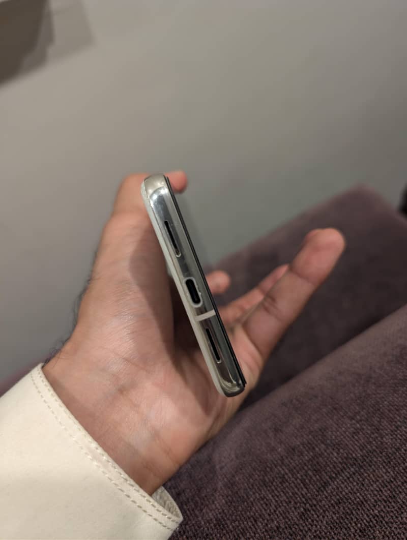 Google Pixel 8 Pro 3