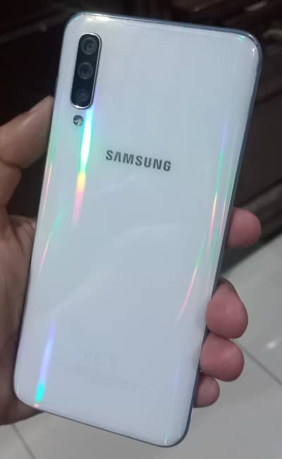 Samsung Mobile A50