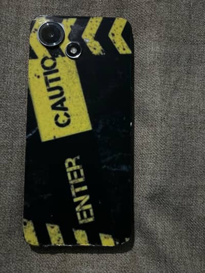 Infinix Hot 30 Play