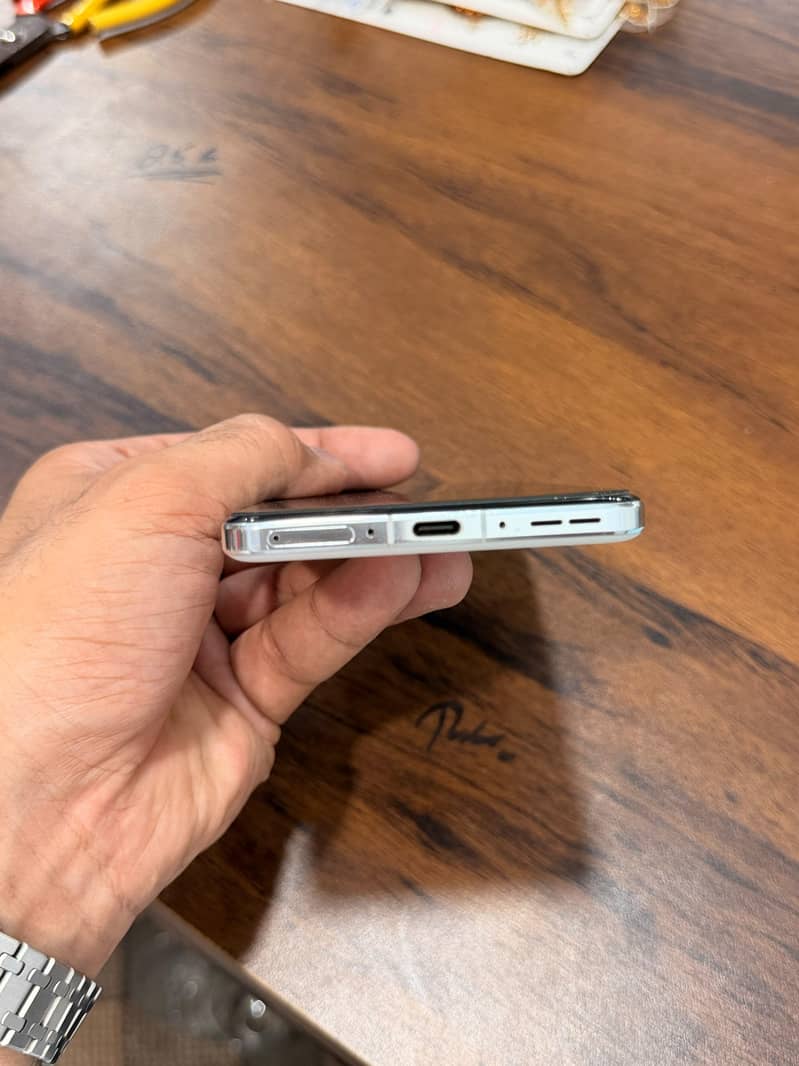 One Plus 13 5