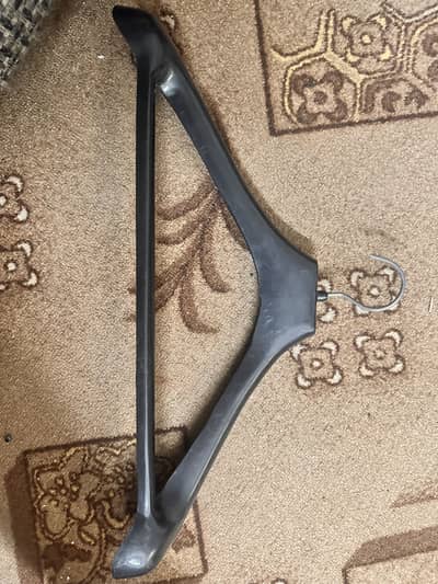 Cloth hanger