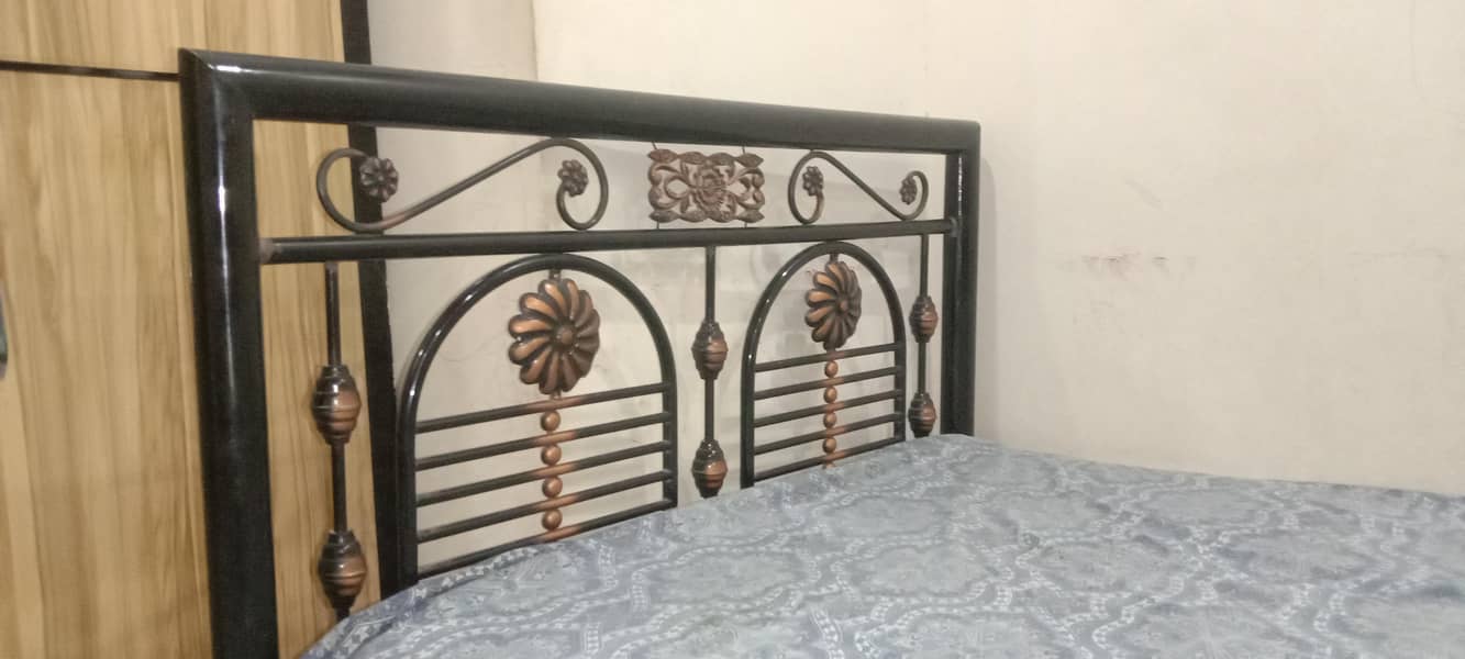 single bed 1