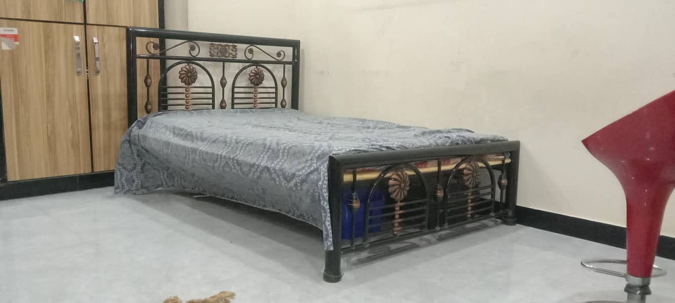 single bed 3