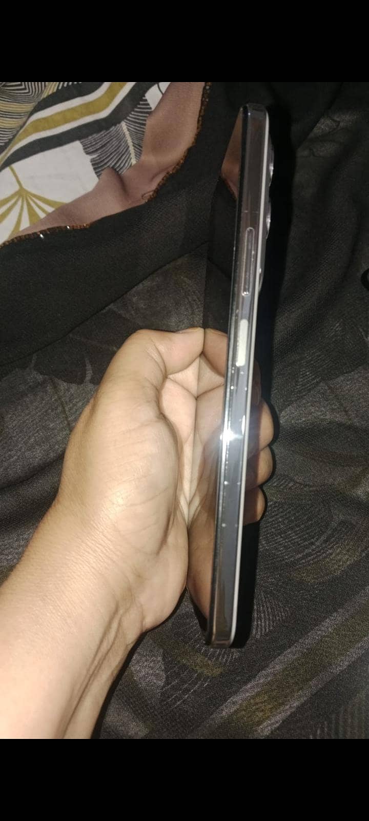 vivo y29 8/256 4