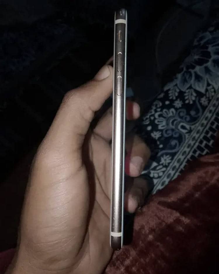 Iphone 8 4