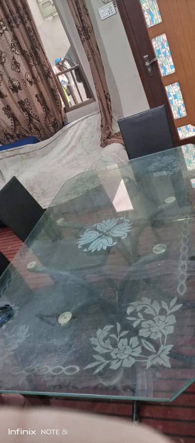 only dining table with good condition