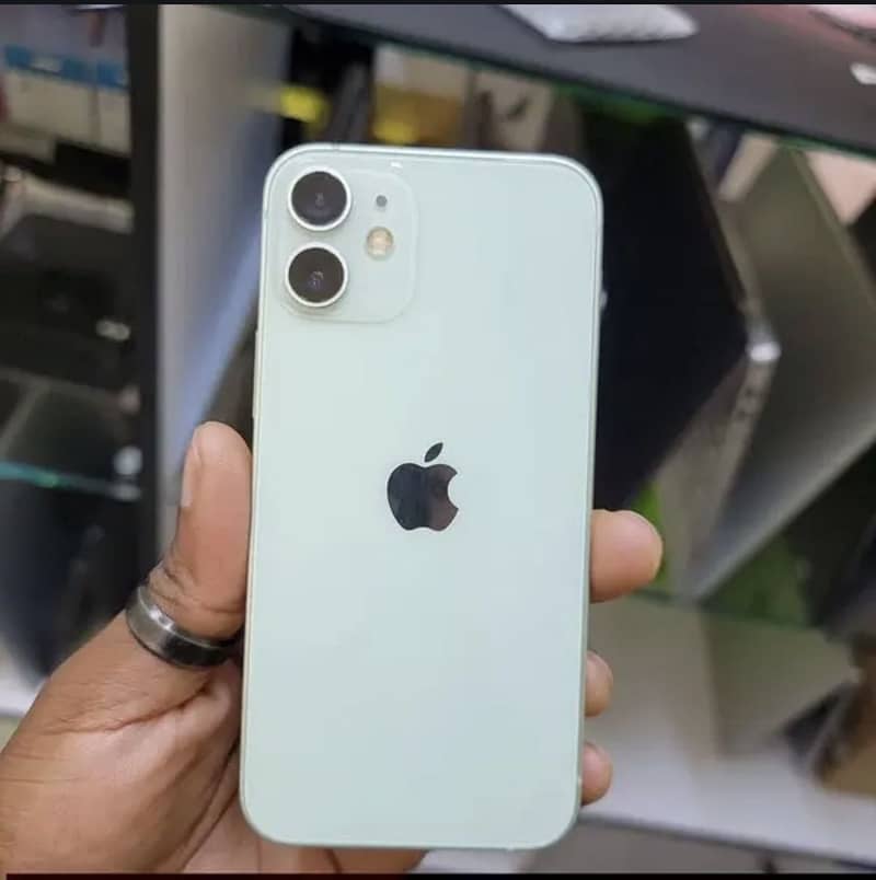 Apple iPhone 12 1