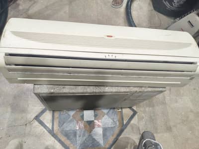 Acson ac 1.5 urgent for sale