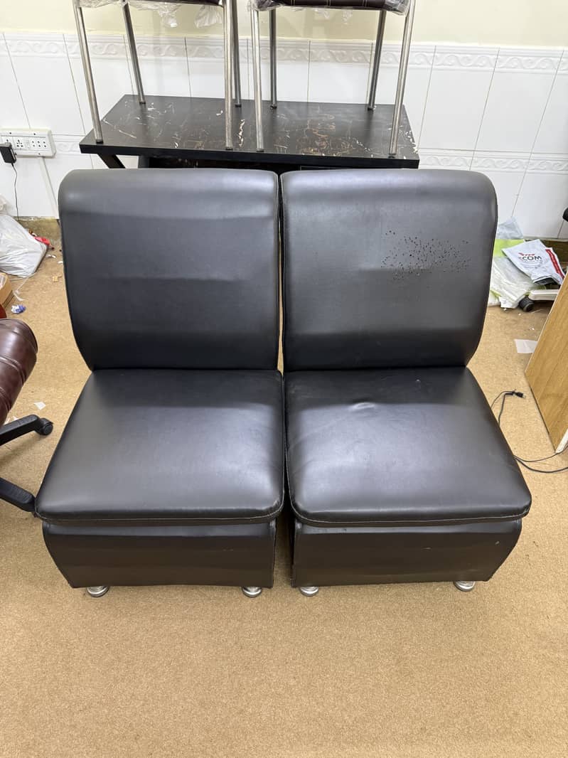 Used sofa set 1