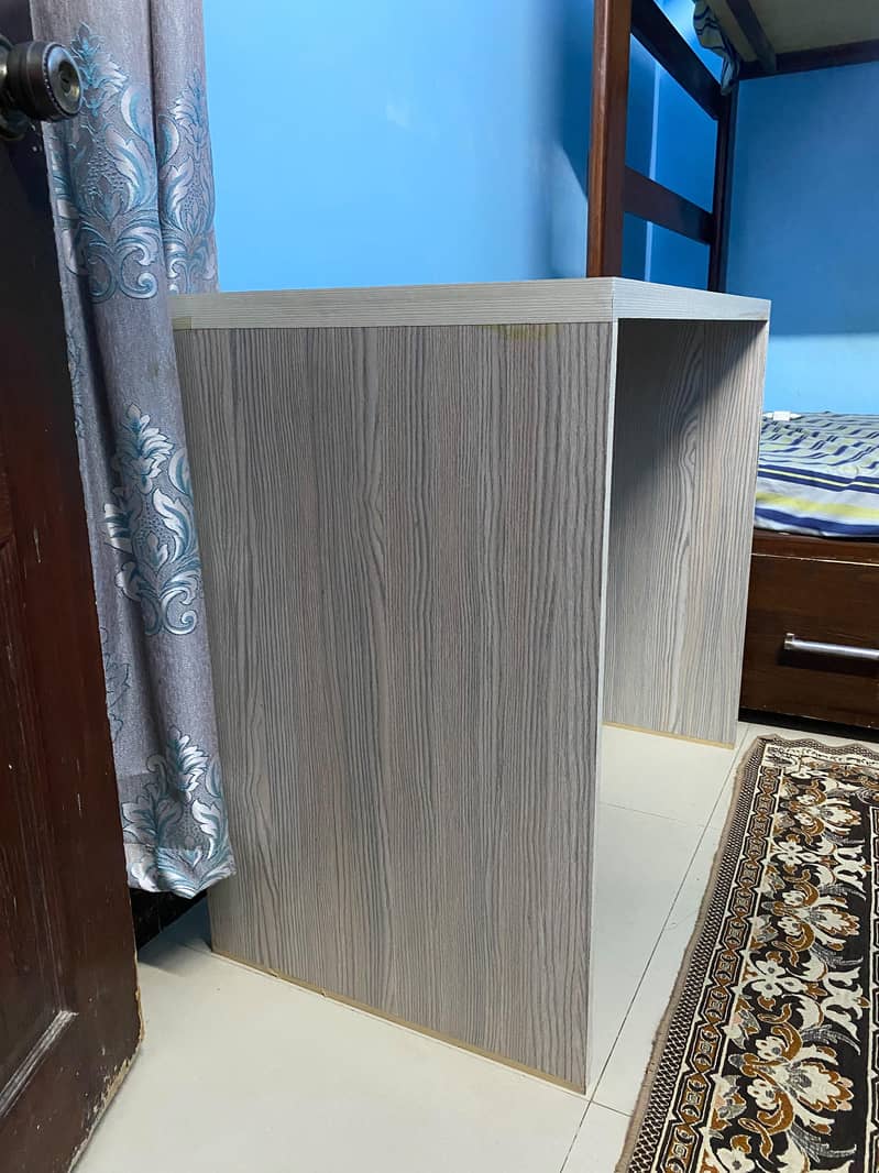 study and gaming table 1