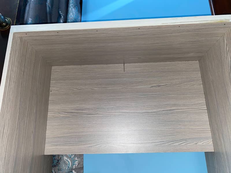 study and gaming table 7