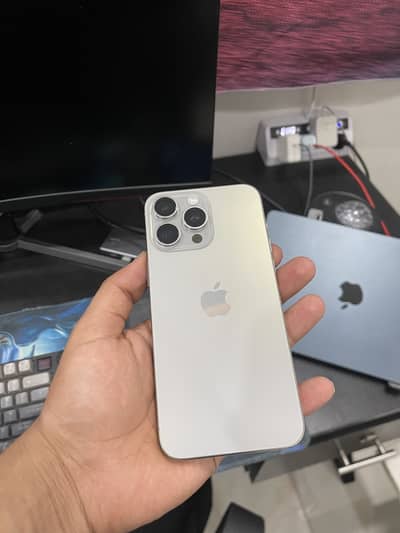 Apple iPhone 15 Pro Max