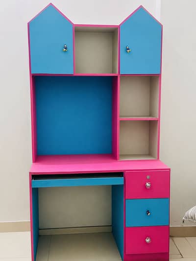 Study table good quality