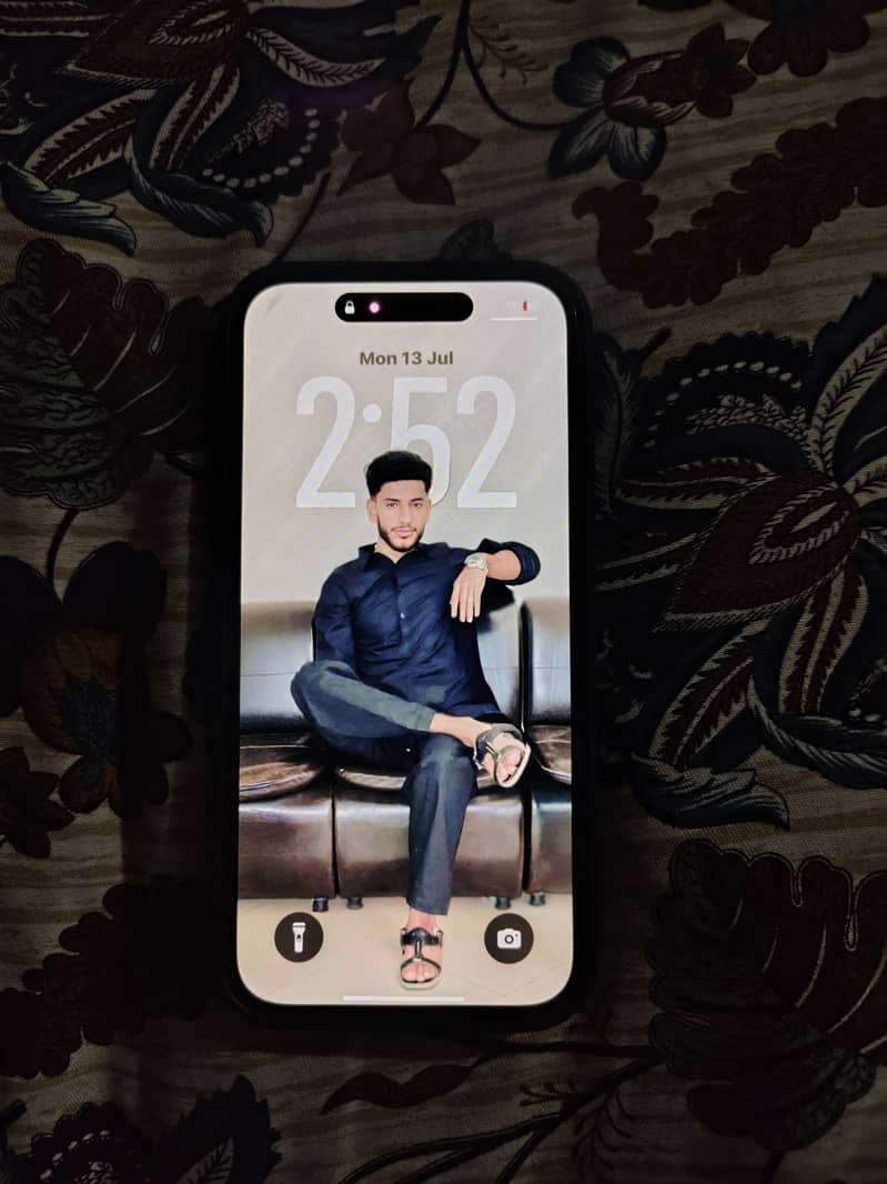 Apple iPhone 15 1