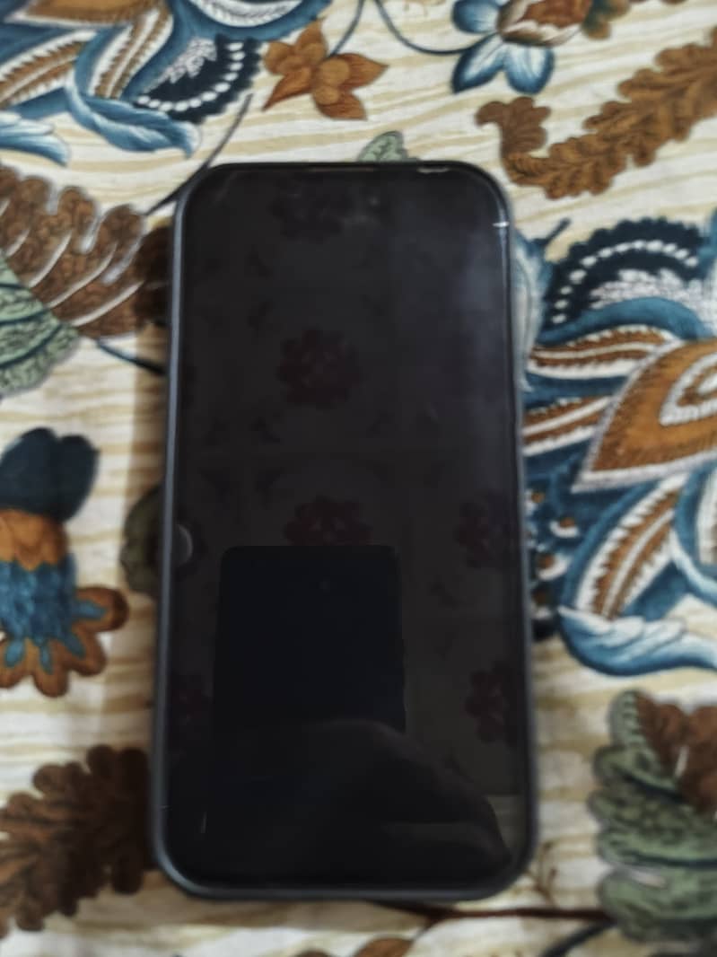 Apple iPhone 15 3