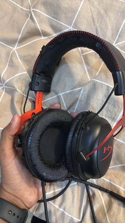 HyperX Cloud II Gaming Headset + 7.1 USB Audio Controller – Used