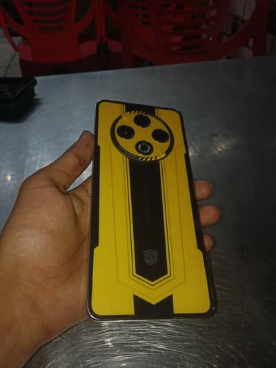 Techno 8+5 / 128