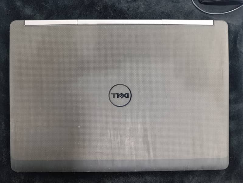 Dell precision 7520 6