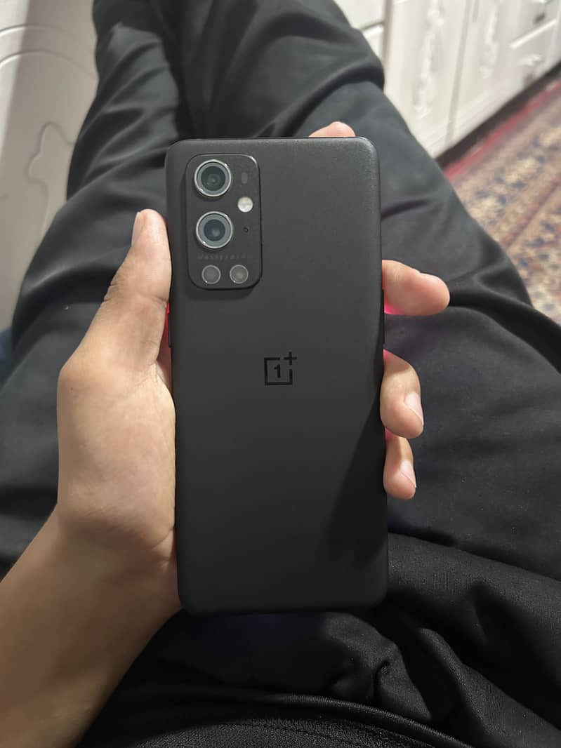 One Plus 9 Pro 0