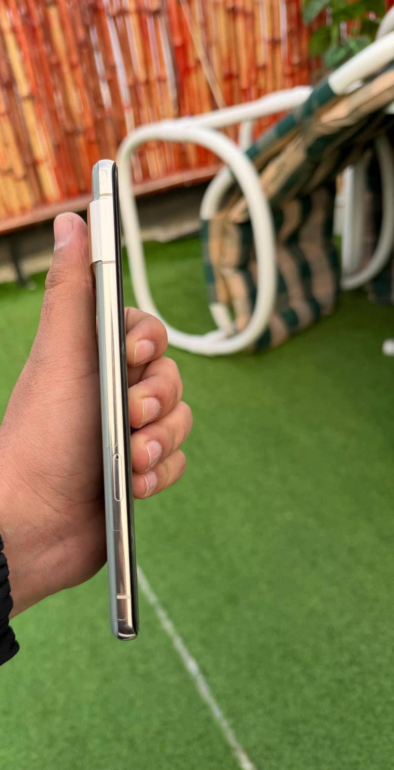 Google Pixel 7 Pro 2