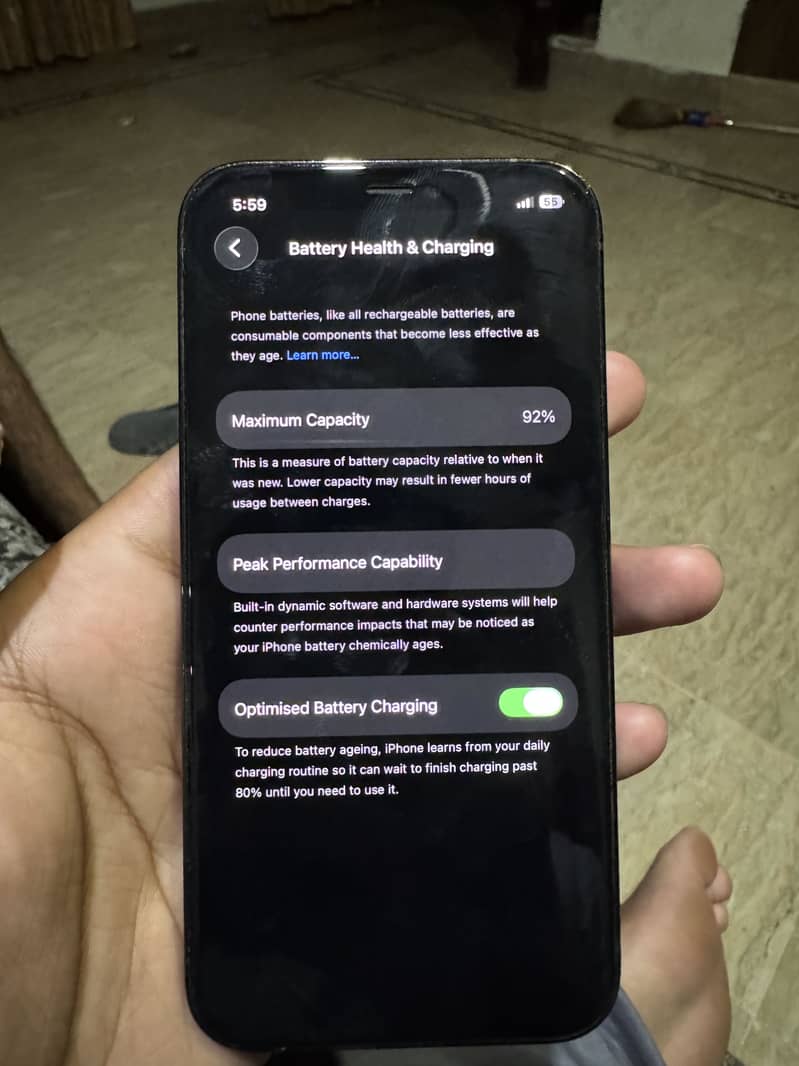 Apple iPhone 12 Pro 2