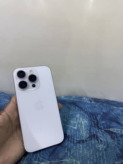 Apple iPhone 15 Pro