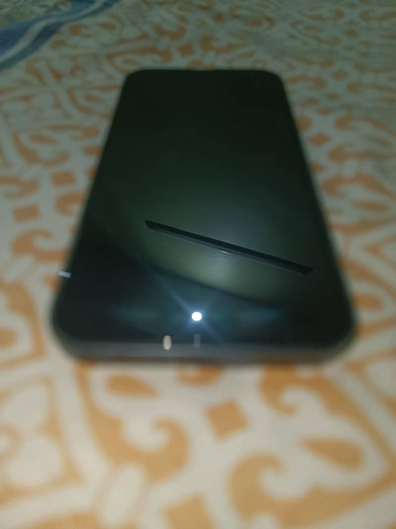 Apple iPhone 13 6