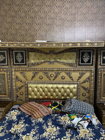 bad LCD and sofa 1 2 4 barand now cotion