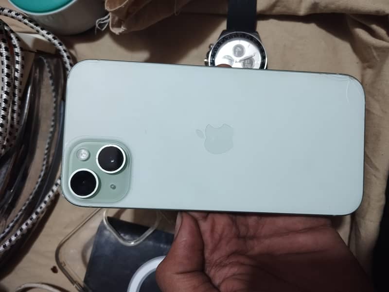 Apple iPhone 15 plus 1