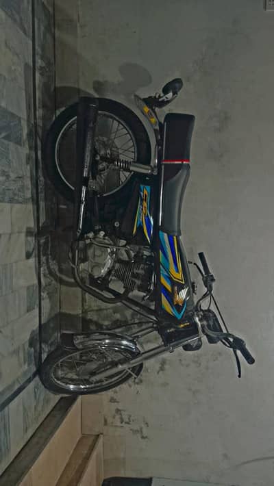 total genuine bike under p standby 10 condition all ok