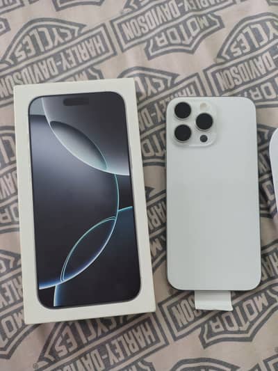 Apple iPhone 16 Pro Max 95 BH white titunim