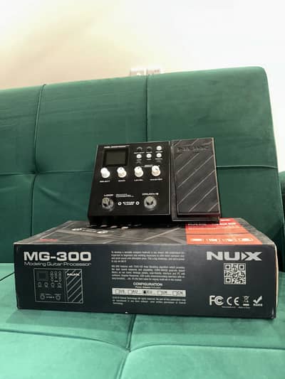 NUX MG-300 Modeling Guitar Processor